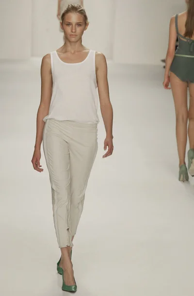 Look 18